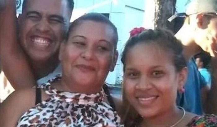 Ajude a reunir uma família separada pela distância
