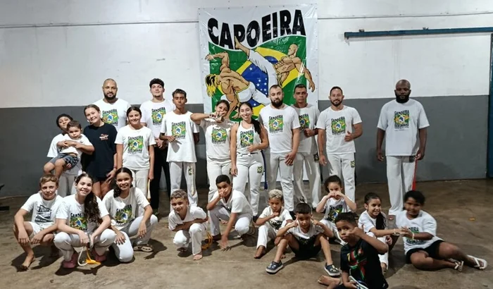 Ajuda para comprar tatames pro grupo de capoeira