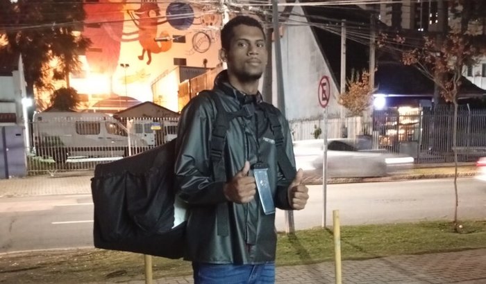 Celular para trabalho em entregas