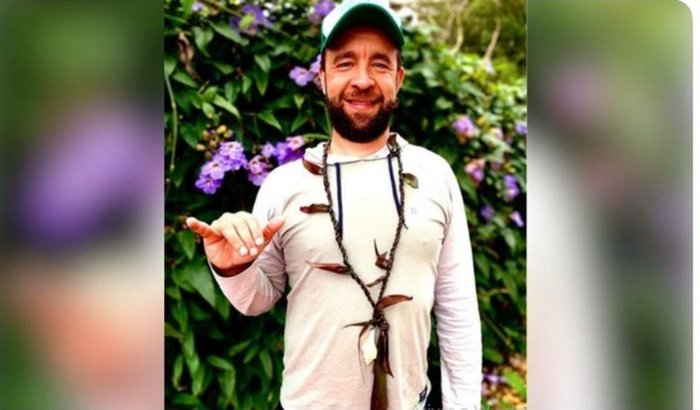 Surfista de Itajaí é atingido no coração por um peixe na Costa Rica - ajude a trazer nosso guerreiro para casa !