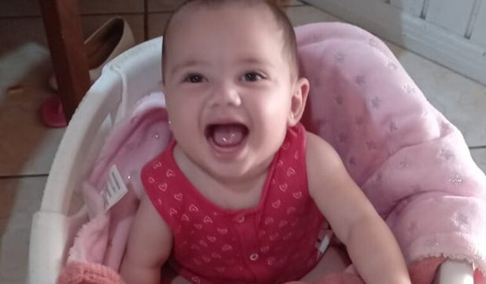 Ajude a LORENA a conquistar seu capacete ortopédico