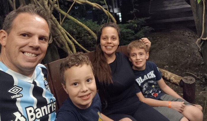 Ajude o Junior na luta contra o câncer