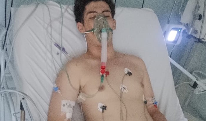 Gustavo , 15 anos, doença RARA- SÍNDROME HEMATOFAGOCISTICA