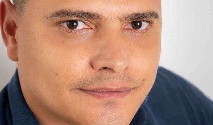 Ajude-me a concluir minha pós-graduação e recomeçar minha carreira