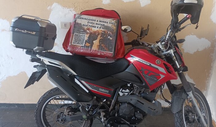 Tirando um motoboy do sufoco