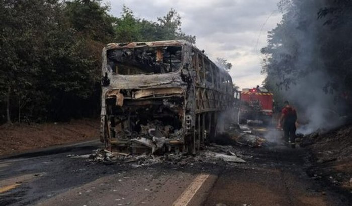 Recuperar nosso onibus de trabalho