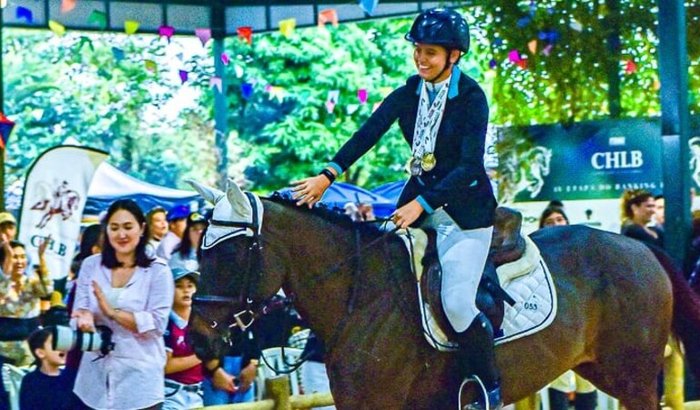 Ajude Roseli Bugini a representar MS no Brasileiro de Hipismo