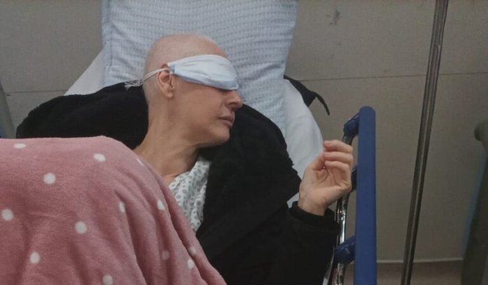 Ajude minha mãe a lutar contra um câncer raro.