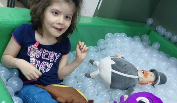 Cadeira de rodas 3D para Laura