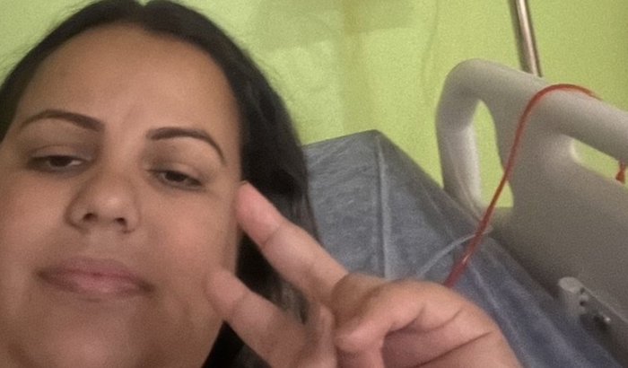 Ajude a Bruna no tratamento contra o câncer