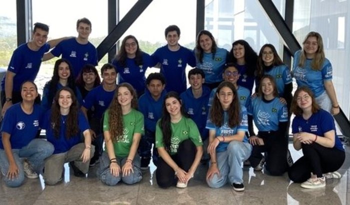 Apoie a Equipe Nacional de Robótica no encontro de seus atletas!