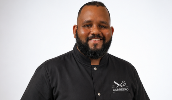 Construção da barbearia do Léo
