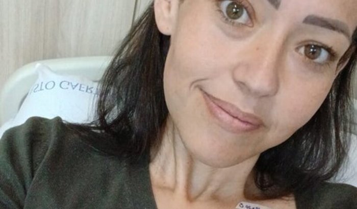 Ajude a Tati Faria na luta contra o câncer.