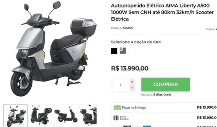 Uma scooter elétrica para trabalhar.