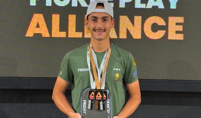 Me ajude a ir jogar o mundial de pickleball