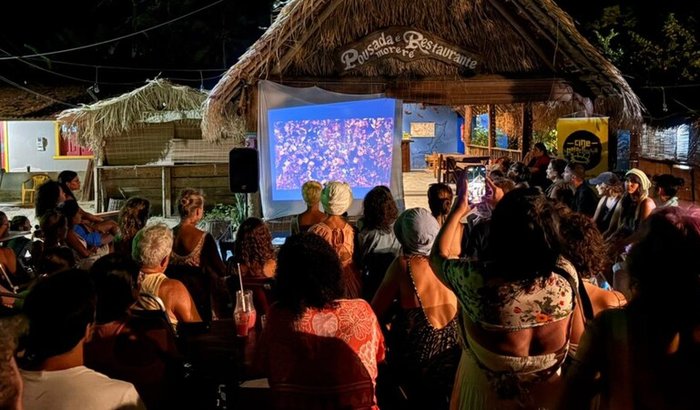 Entre Ilhas: Cinema Baiano nas Comunidades