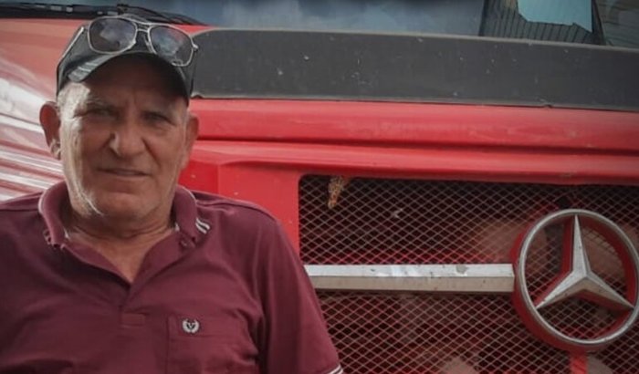 AJUDEM O VOVÔ A VOLTAR PARA A ESTRADA
