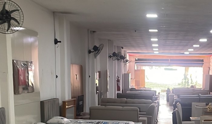 Ajuda para salvar a minha pequena loja de móveis
