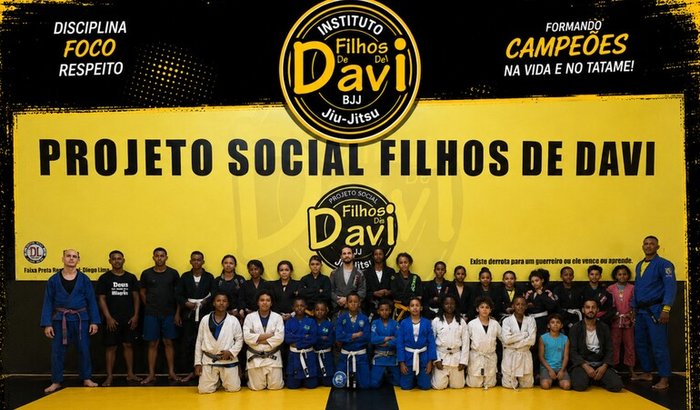 APOIE O INSTITUTO SOCIAL FILHOS DE DAVI