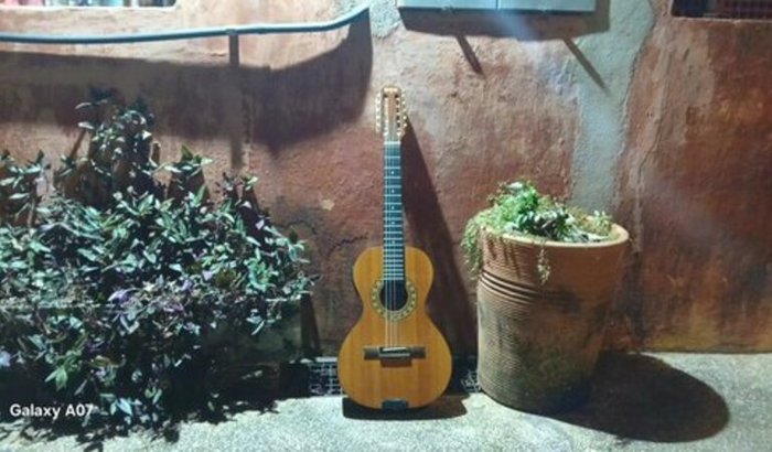Ajude um Violeiro (prejuízo com alagamento)