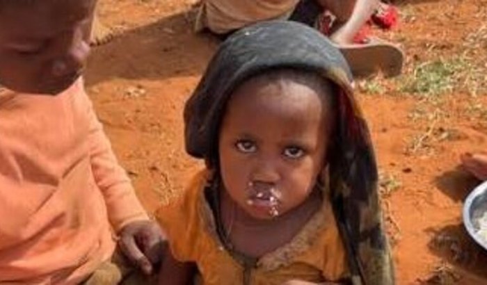 Ajuda Humanitária para Crianças na África