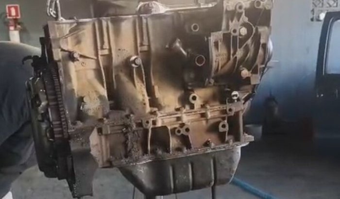 Ajude a tirar meu carro de trabalho da mecânica