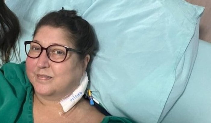 Ajude a professora Ariadne Almeida a vencer a Esclerodermia, fazer cirurgia .