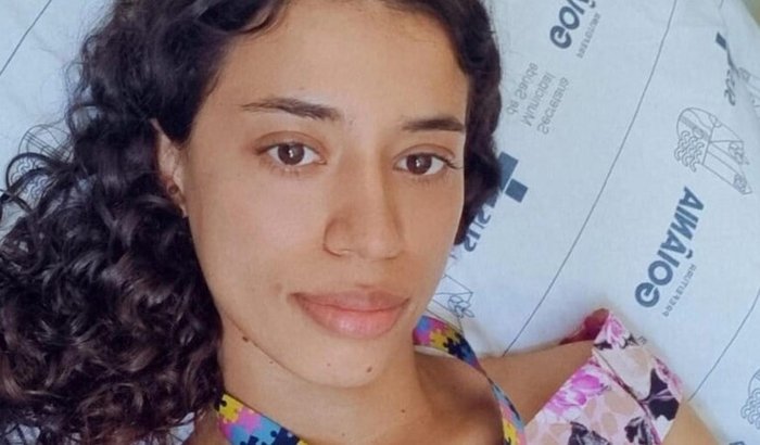 Cirurgia para retirar cálculo renal da Vitória