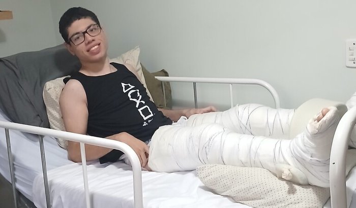 Aparelhos ortopédicos Para o Matheus