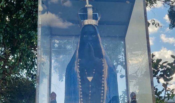 Aquisição de uma nova imagem de Nossa Senhora Aparecida