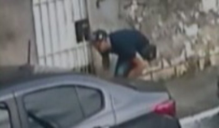 Torque Parisien Pede Ajuda