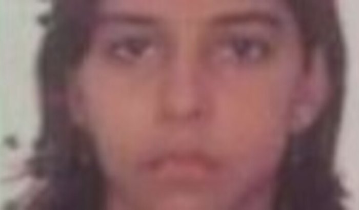 em prol da minha filha Ana Luiza