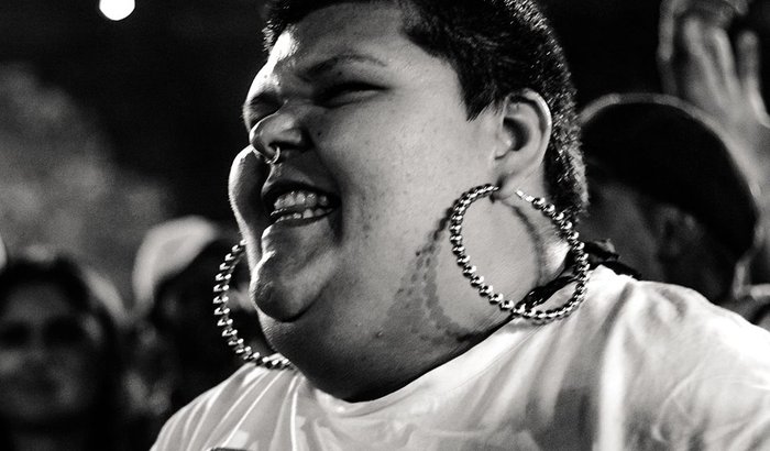 VENENOSA MC - HOJE EU TO PATROA