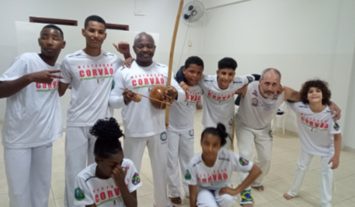 Manter o projeto da    Escola de Capoeira
