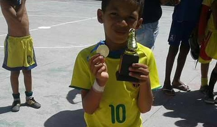 Me ajudem a ser um jogador de Futebol...