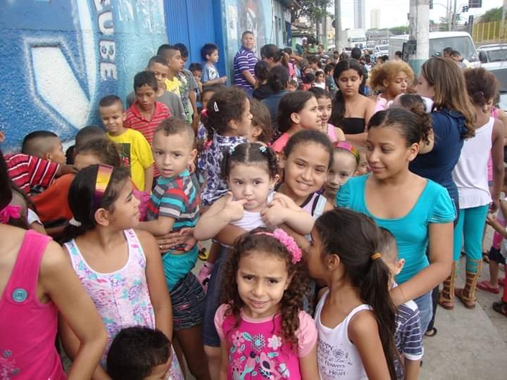 imagem da vaquinha Natal de 100 crianças carentes em Taubaté