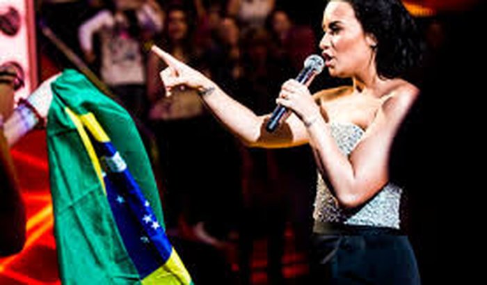 Show Demi Lovato