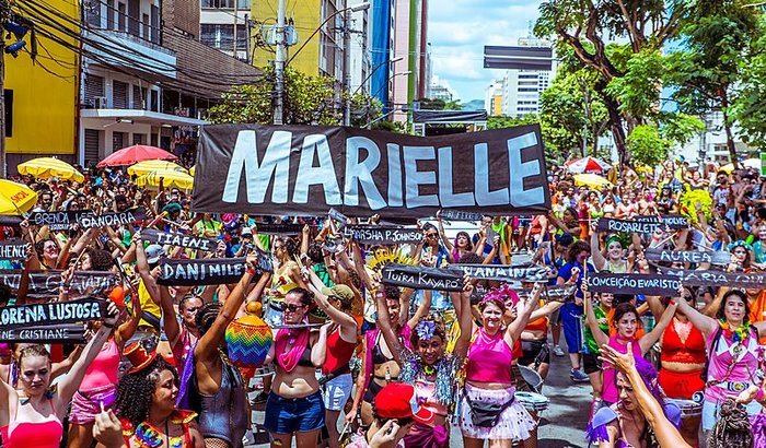 É A TRUCK DO DESEJO INVADINDO A CIDADE - CORTEJO 2020