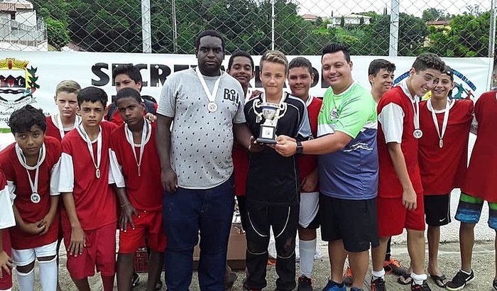 Ajudem nossas crianças