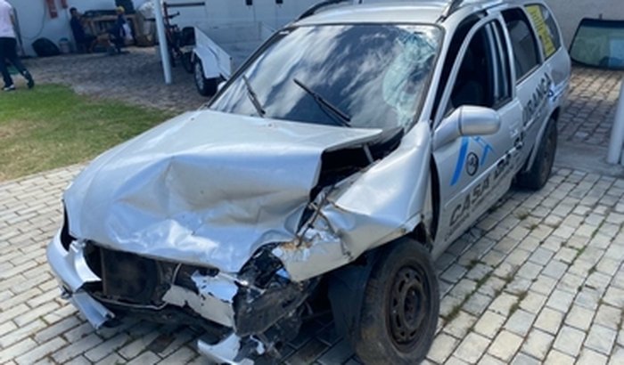 preciso de ajuda pra conserta meu carro de trabalho