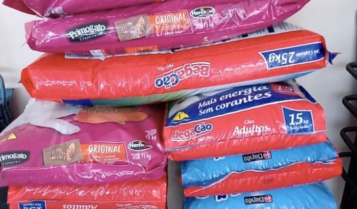 RAÇÃO PARA ANIMAIS DE FAMÍLIAS ACUMULADORAS