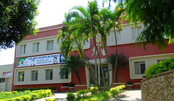 O Asilo Lar São Vicente de Paulo precisa de ajuda.